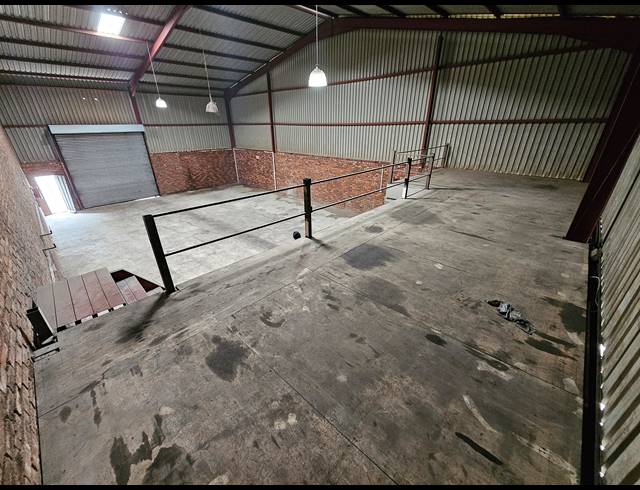 260M² FACTORY TO LET IN ANDERBOLT
